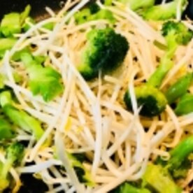ブロッコリーとモヤシのツナ炒め 簡単で安上がり レシピ 作り方 By Sea Kitchen 楽天レシピ ブロッコリーとモヤシのツナ炒め 簡単で安上がり レシピ 作り方 By Sea Kitchen 楽天レシピ